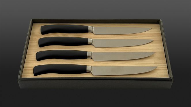 
                    wok steak knife set: forged in Solingen with a good price/performance ratio