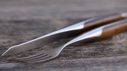 swiss steak cutlery walnut