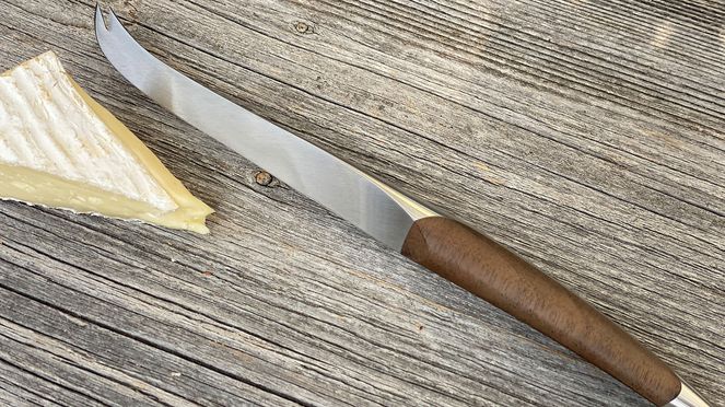 
                    Käsemesser von sknife - ein Handschmeichler